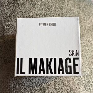 IL MAKIAGE Skin Power Redo New in Box.